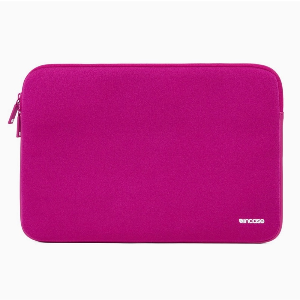 Incase Neoprene Classic Sleeve
